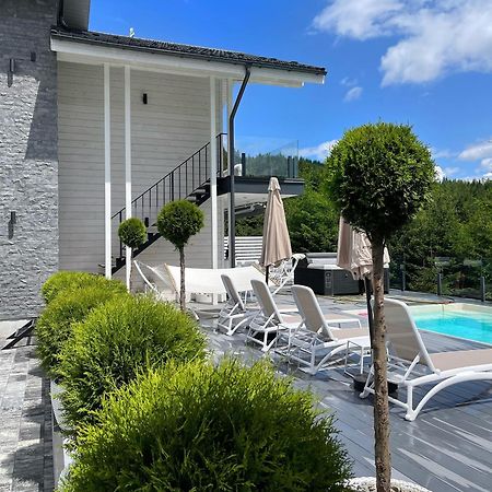 Be Be Chalet - Premium Jacuzi & Private Pool 布克维 外观 照片